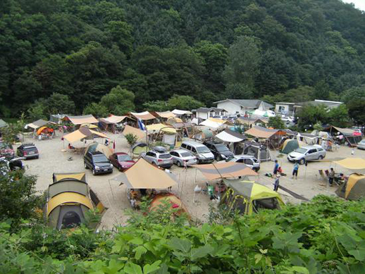 청평캠핑장(시냇가하얀집)